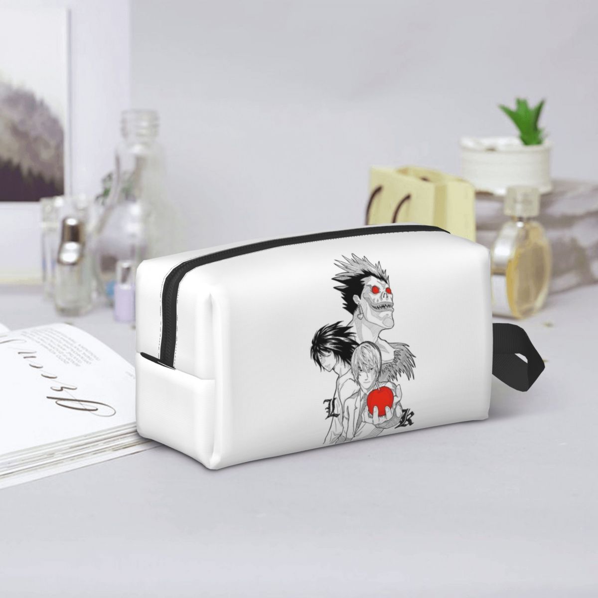 Death Book Death Note Anime Ma - огляд і ціна Beauty Book Makeup Kit