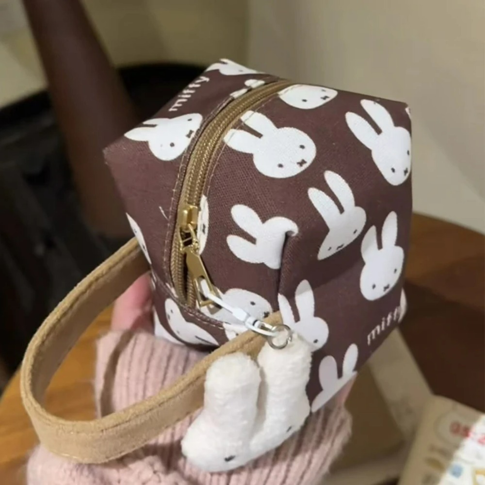 Brown Miffy Printed Canvas Mak - огляд і ціна Beauty Preservation Makeup Bag
