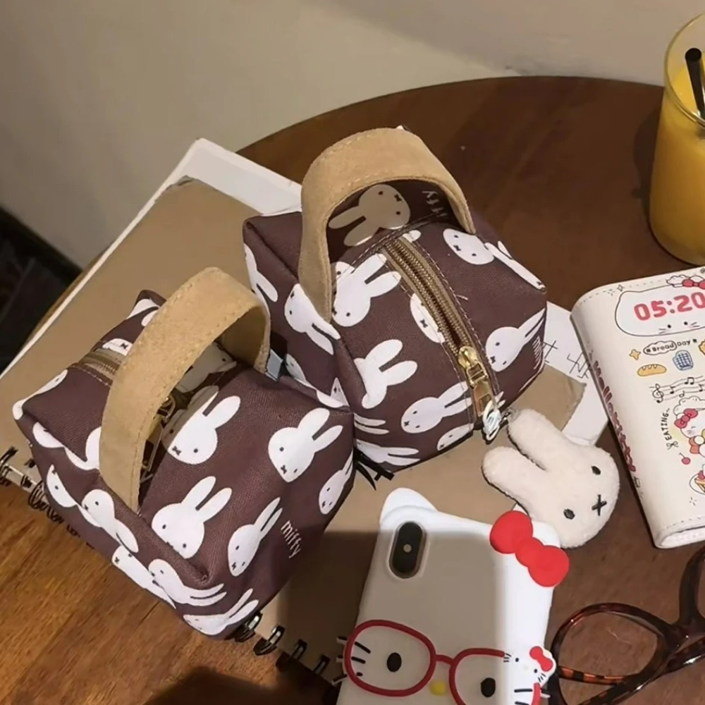 Brown Miffy Printed Canvas Mak - огляд і ціна Beauty Preservation Makeup Bag