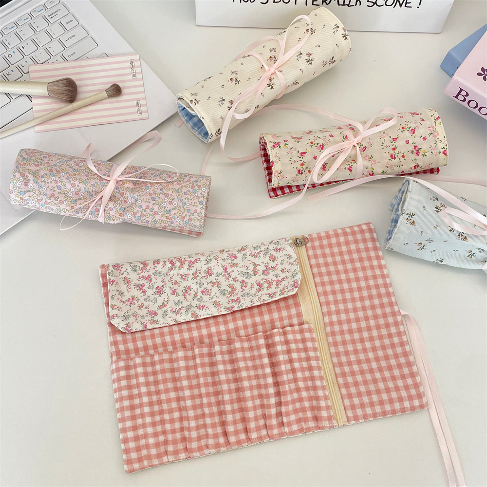 Fabric Floral Makeup Brush Sto - огляд і ціна Beauty Preservation Makeup Bag