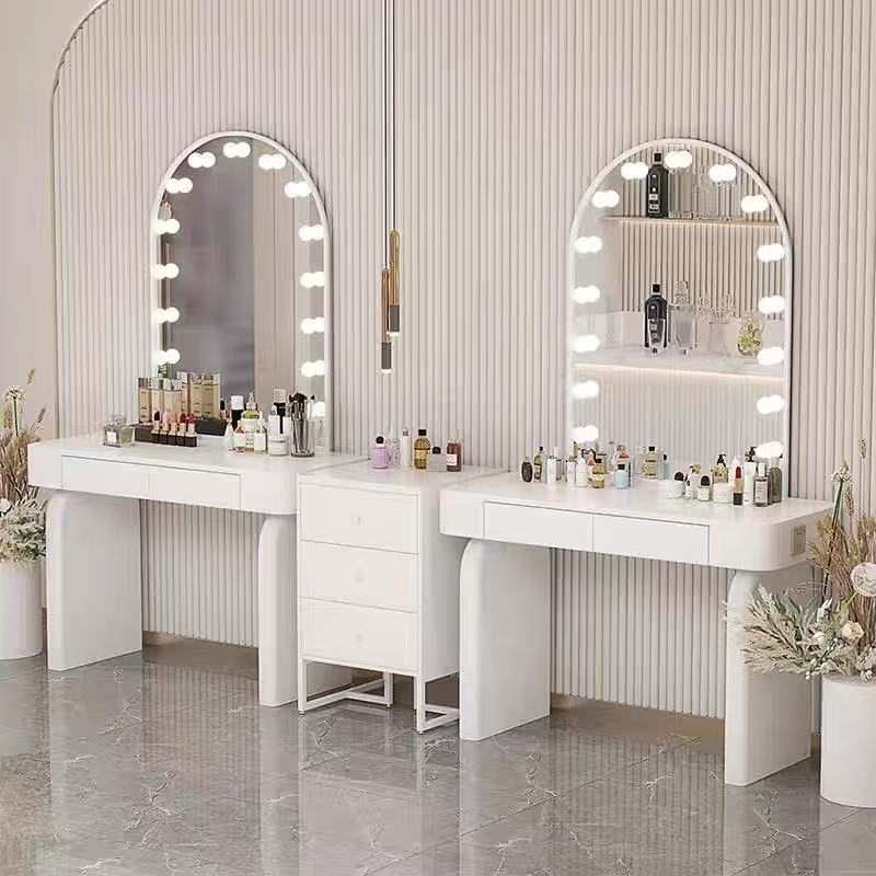 Cream Wind Studio Professional - огляд і ціна Beauty Makeup Training